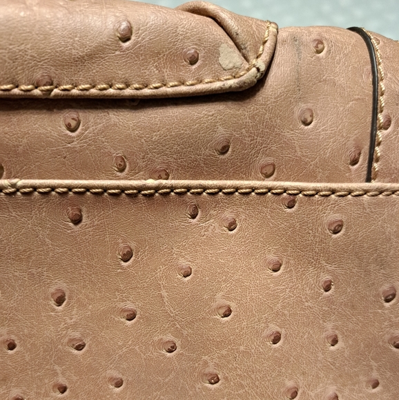 Guess Faux Ostrich Handbag - Picture 14 of 16